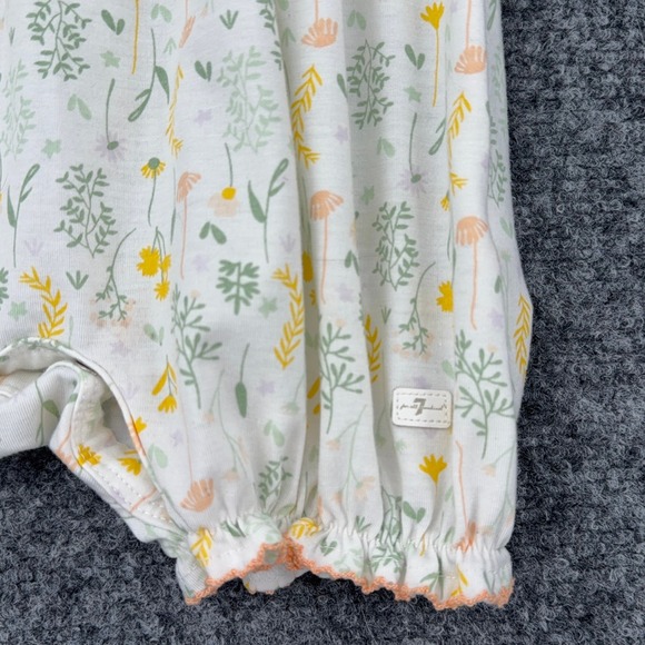 7 For All Mankind Baby Girls Smocked Floral Romper 18M White Yellow Green Peach - Picture 3 of 5